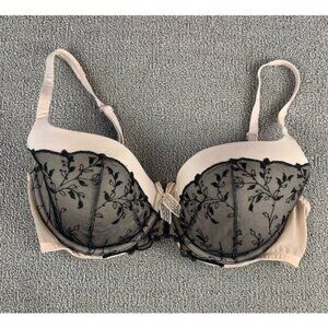 Victoria's Secret Lined Demi Bra Body by Victoria Beige‎ Black Lace Size 34DD